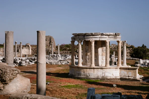 Antalya gezilecek yerler - Perge Antik Kenti