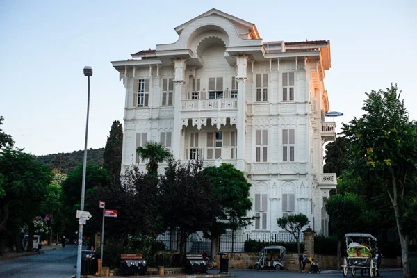 Büyükada gezi rehberi