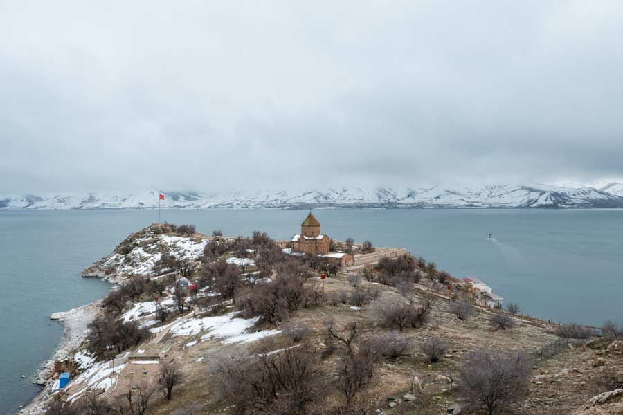 Van İstanbul uçak bileti