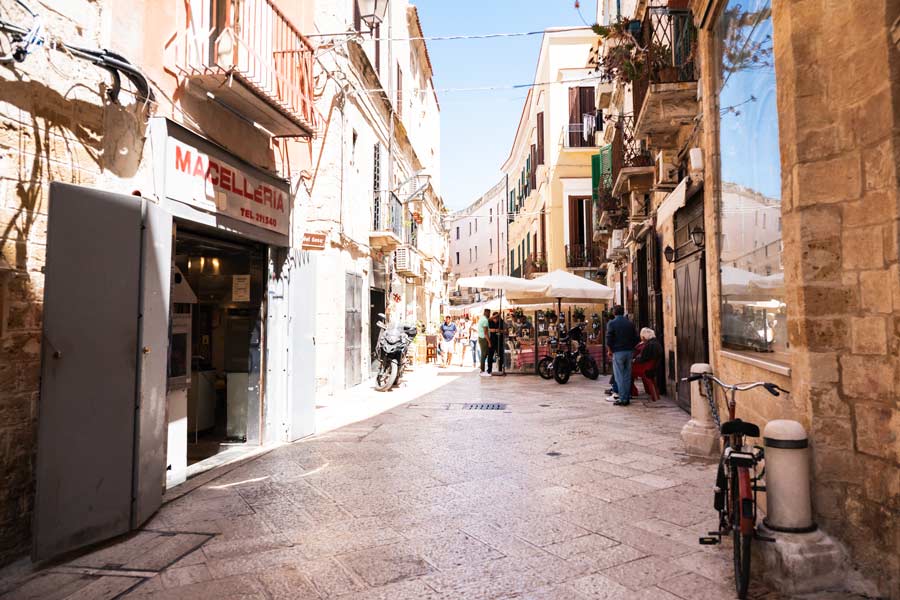 Bari