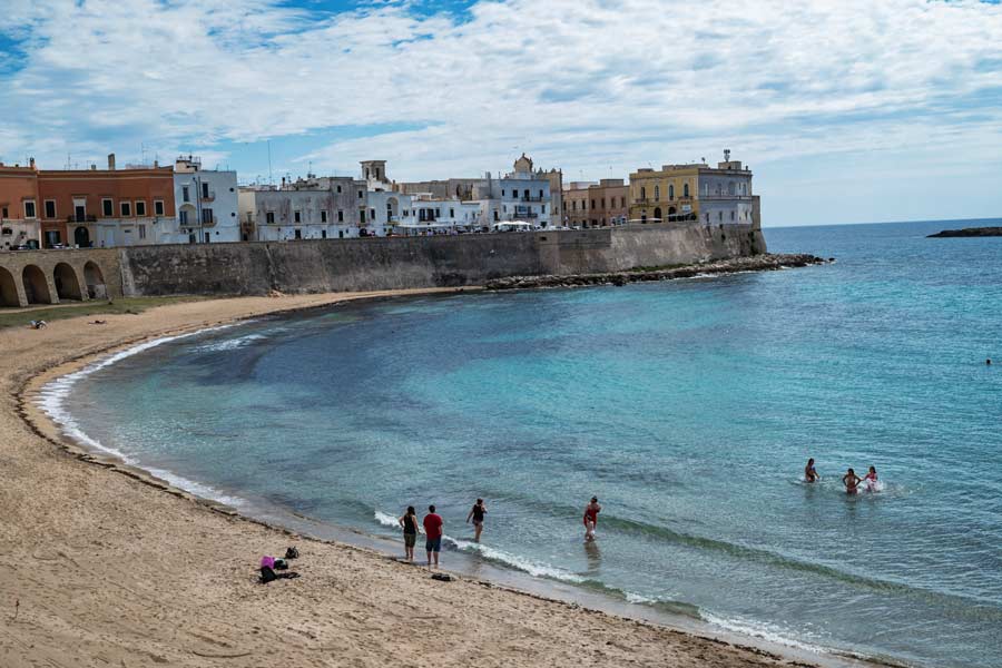 Puglia gezi rehberi - Polignano